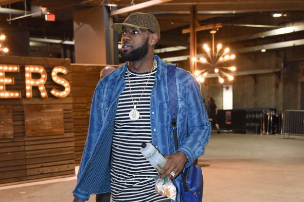 《第一狂战士：卡赞》Steam突发变故 想玩只能去这