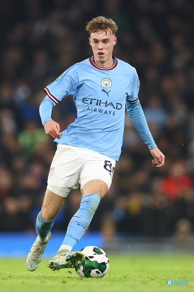 《天下》手游竞技场迭代开启，全新巅峰邀你角逐天下！