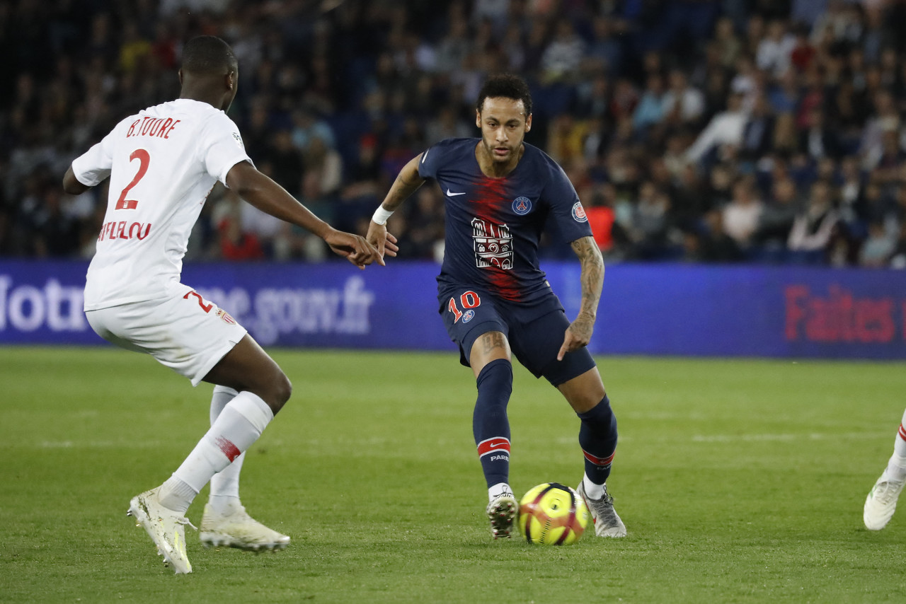 遗憾！外教回忆董方卓：不像中国球员，后卫都怕他