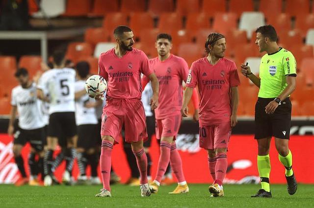 [NBA]常规赛12月31日：活塞VS湖人